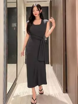 Платье женское Dazy с поясом, серый