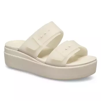 Платформенные сандалии на застежке Brooklyn Buckle Crocs, sandstone