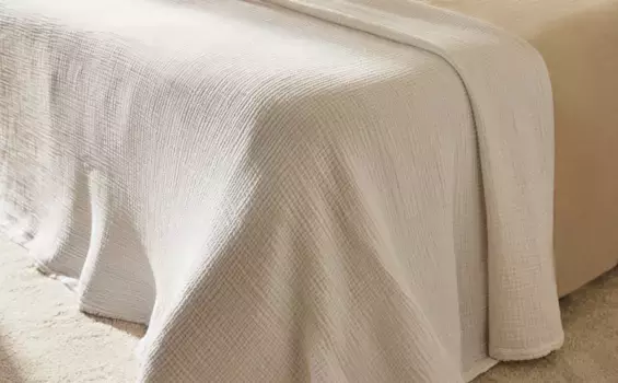 Плед из хлопкового муслина Zara Home, белый
