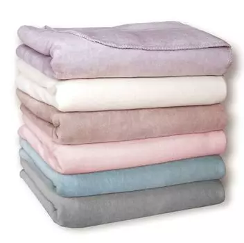 Плед из смесовой ткани Rally Fashion Scarlett Uni 150x200 см светло-серый