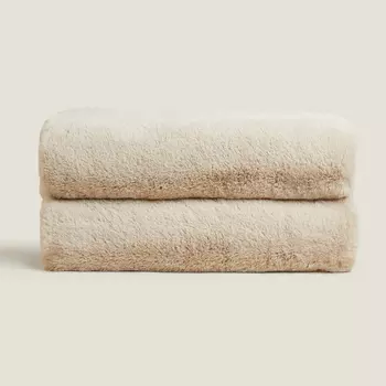 Плед Zara Home Double-textured Faux Fur, бежевый