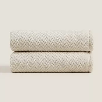 Плед Zara Home Woven Fleece, кремовый