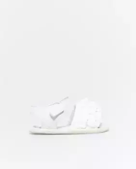 Плетеные сандалии Sfera, белый