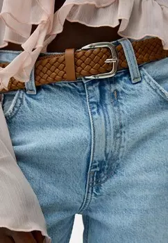 Плетеный пояс Bershka, коричневый