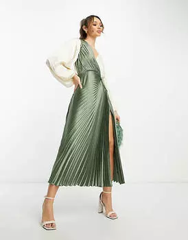Плиссированное атласное платье миди с пуговицами и запахом ASOS DESIGN цвета хаки и кремового цвета
