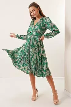 Плиссированное атласное платье с поясом и подкладкой на талии с цветочным узором, зеленое By Sayg, зеленый