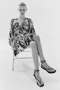 Плиссированное платье H&M, бежевый