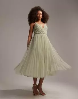 Плиссированное платье миди с бретелями из тюля ASOS DESIGN Bridesmaid