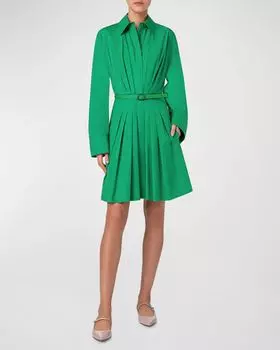 Плиссированное платье-рубашка из хлопкового поплина с длинными рукавами и поясом Akris, цвет Leaf
