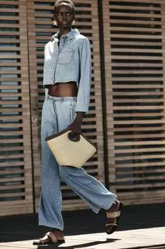 Плоские разрезные замшевые босоножки на ремешках ZARA, цвет Sand Brown