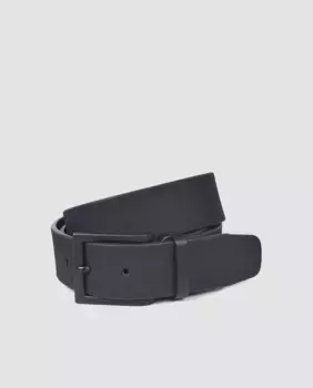 Плоский ремень с гравировкой и металлической пряжкой Pierre Cardin, черный