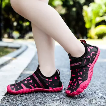 Пляжная обувь SBART Mulbon, нескользящая быстросохнущая повседневная обувь с пятью пальцами, обувь для фитнеса со скакалкой, розово-красная w13 29-38