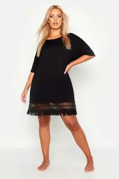 Пляжное платье Plus с кисточками и подолом, связанное крючком boohoo, черный
