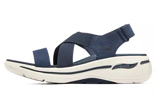 Пляжные сандалии Go Walk Arch Fit женские темно-синие Skechers