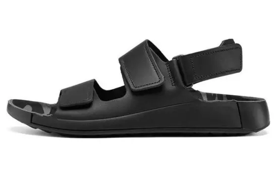 Пляжные сандалии мужские черные Ecco