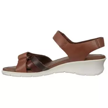 Пляжные сандалии женские коричневые Ecco