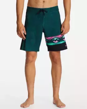 Пляжные шорты Billabong "Burleigh Pro", цвет Forest