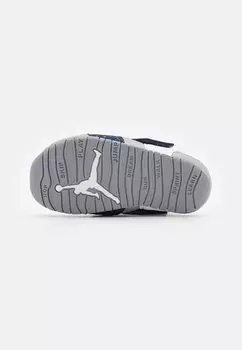 Пляжные тапочки и сандалии Jordan, синий Jordan Flare Unisex