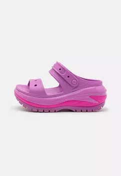 Пляжные тапочки Mega Crush Unisex Crocs, цвет bubble