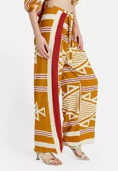 Пляжный аксессуар SHANEL Be Sunset