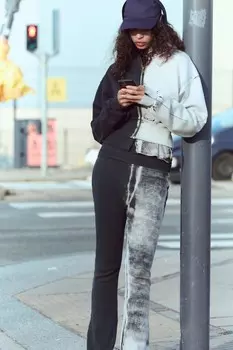 Плюшовый свитшот с эффектом ZARA, черный