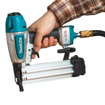 Пневматический пистолет для гвоздей Makita AF506, 15-50 мм