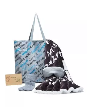 Подарочный набор пледов премиум-класса «Люблю тебя, скучаю по тебе» — комфорт, забота, мысли о тебе, романтика и любовь — комбинированный набор из 5 предметов (одеяло, маска для глаз, большая сумка, носки и открытка), темно-серый Chanasya, серый