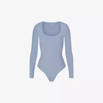 Подходит всем Боди из эластичной ткани с овальным вырезом Skims, цвет slate
