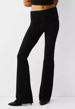 ПОДТЯЖКА ПО талии Bershka, РАСКЛЕШЕННАЯ