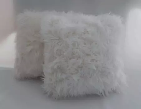 Подушка для дивана, подушка из овчины, мех кролика, чехол на подушку, ок. 40 x 40 см, набор из 2 декоративных наполнителей из искусственного меха, с молнией, цвет: под овчину белый MB Warenhandel24