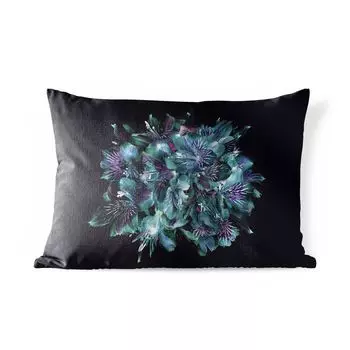 Подушка для улицы MuchoWow - Перуанские лилии на черном фоне крупным планом - 60x40 см - Устойчивость к атмосферным воздействиям - Подушки для отдыха - Чехлы для подушек - Декоративные чехлы для подушек - Декоративные чехлы для подушек, мультико...