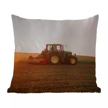 Подушка для улицы MuchoWow - Трактор - Поле - Ферма - Фермер - Горизонт - 60x60 см - Устойчивость к атмосферным воздействиям - Подушка для отдыха - Чехлы для подушек - Декоративные чехлы для подушек - Декоративные чехлы для подушек, мультиколор