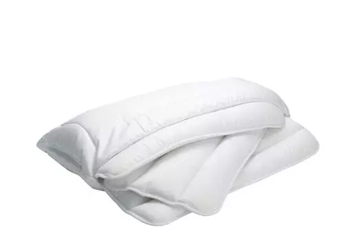 Подушка-качалка Traumina из экстра-легкого волокна, размер 80х80см.