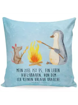 Подушка Mr & Mrs Panda 40x40 Pinguin Lagerfeuer, цвет eisblau