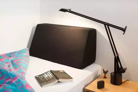 Подушка на танкетке Tojo "Tojo-lehn", со съемным чехлом, который можно стирать 24 см, черный