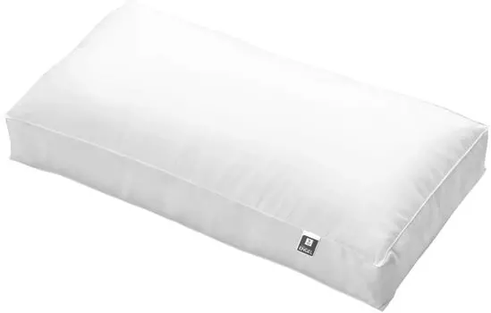 Подушка Spessarttraum 3-камерная Мой Ангел Наполнитель: 90% гусиный пух (снаружи) 100% гусиные перья (внутри) Чехол: 100% хлопок Размер 40х80см Толщина МЯГКИЙ