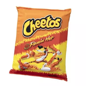 Подушка в форме пачки чипсов Snuggie Flaming Hot Cheetos, красный / оранжевый