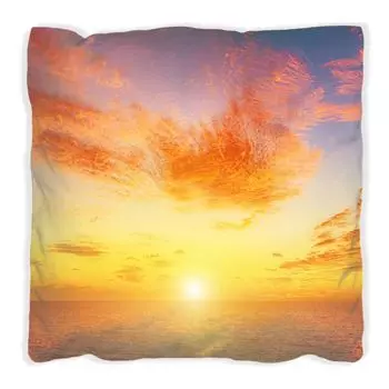 Подушка Wallario Premium, мягкая поверхность, с мотивом заката над морем - красные облака и голубое небо, размер: 60 х 60 см, с белой спинкой