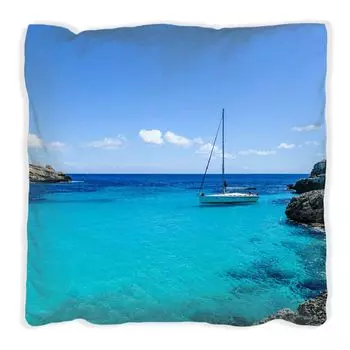 Подушка Wallario Premium, мягкая поверхность, с мотивом парусника в бухте, размер: 40 x 40 см, с белой спинкой