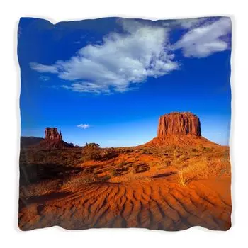 Подушка Wallario Premium, мягкая поверхность, с мотивом «Долина монументов вечером I», размер: 30 x 30 см, с белой спинкой