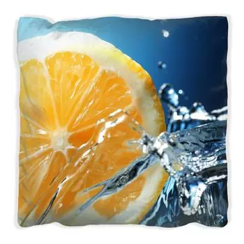 Подушка Wallario Premium, мягкая поверхность, с мотивом «оранжевый в брызгах воды» на синем фоне, размер: 40 x 40 см, с белой спинкой