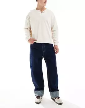 Подвернутые прямые джинсы цвета индиго Bershka