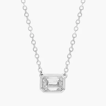 Подвеска East West с бриллиантами изумрудной огранки из белого золота 14 карат (1/2 карата Tw. - HI / SI1-SI2) Blue Nile