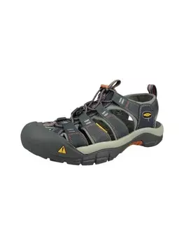 Походная и треккинговая обувь Keen