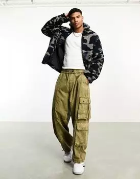 Походная куртка Тедди с принтом в стиле милитари ASOS