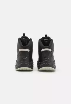 Походная обувь FUSE TRAIL MID WP HI-TEC, черный