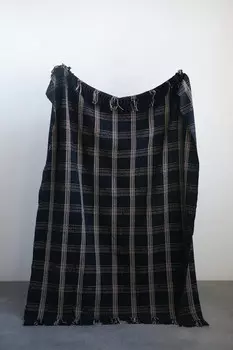 Покрывало из хлопка с бахромой Creative Co-Op, черный