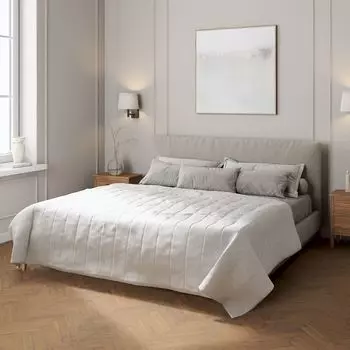 Покрывало с полосатой стежкой Dekoria, серый