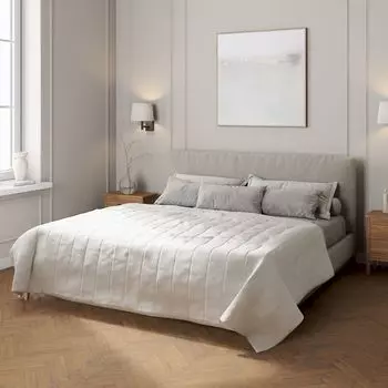 Покрывало с полосатой стежкой Dekoria, светло-серый