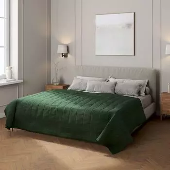 Покрывало с полосатой стежкой Dekoria, темно-зеленый